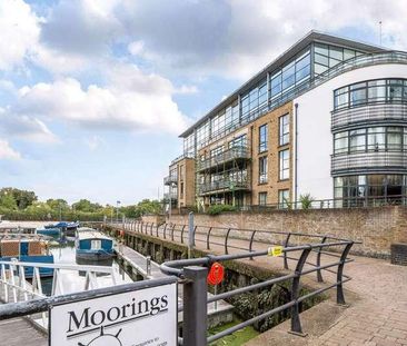 Point Wharf Lane, Brentford, TW8 - Photo 3