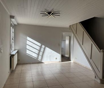 Landelijk gelegen, pas volledig gerenoveerde, woning. - Photo 5