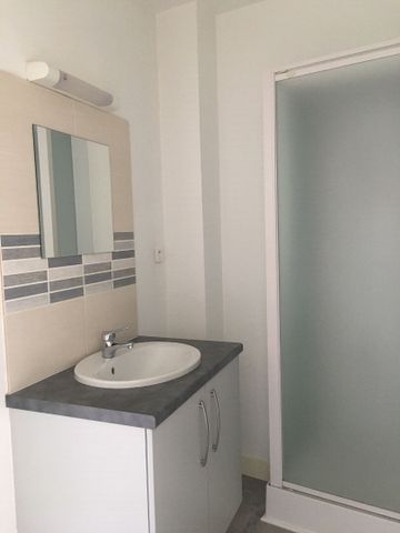 Location Appartement 2 pièces 32m² - Photo 4