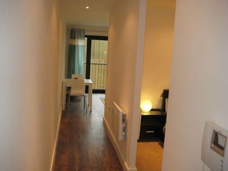 1 bedroom apartment to rent - Photo 4