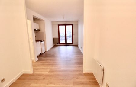 Location Appartement 1 pièce 27m² NANTES 44000 - Photo 2