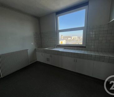 Appartement T5 à louer 5 pièces - 92,19 m2 CHATEAUROUX - 36 - Photo 2