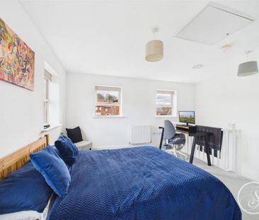 2 bedroom terraced house to rent - Photo 6