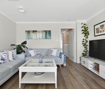 Hampton feel decore in Eglinton - Photo 1