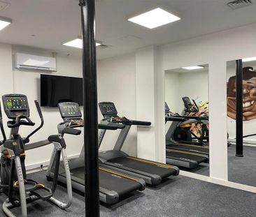 Studio to rent - Photo 5