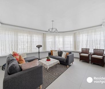 Appartement te huur in Oostende voor € 800 met 1 slaapkamer - Photo 1