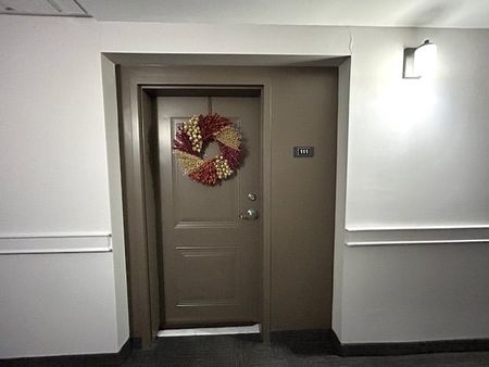 For Lease - 4611 Pettit Avenue, Niagara Falls, Ontario - Photo 3