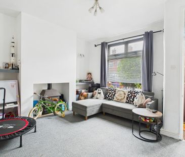 2 bedroom terraced house to rent - Photo 3