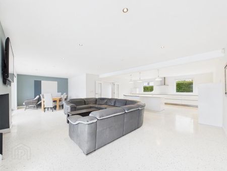 18a Cooldarragh Park, Belfast, BT14 6TG - Photo 2