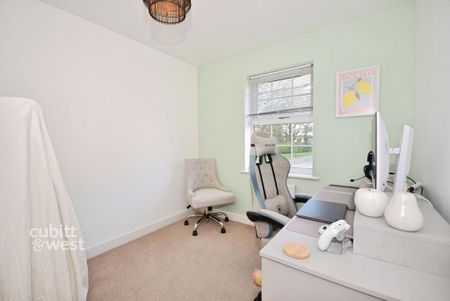 3 bedroom terraced house to rent - Photo 2