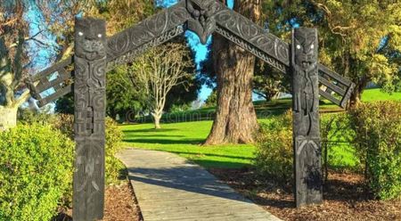 Fresh, Fun & Full of Light! - Photo 2