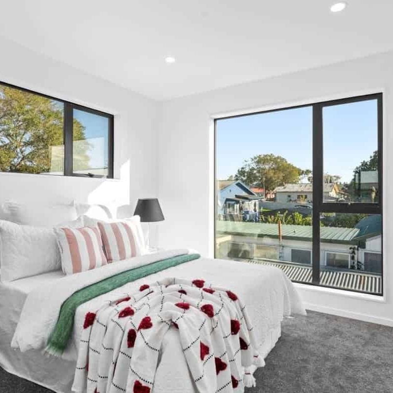 Newly Built 2 Bedroom Townhouse - Photo 1