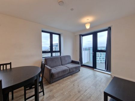 2 bed Flat in 7 Lakeside dr. Marquess House Park Royal, London, London, NW10 7GZ - Photo 2