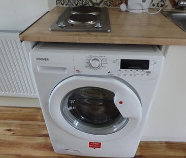 Studio to rent - Photo 6