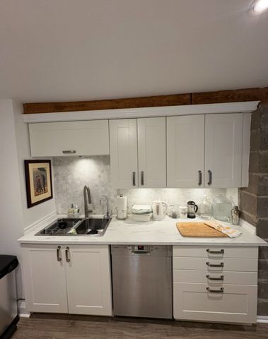 For Lease - 761 Kingston Road, Toronto, Ontario - Photo 3