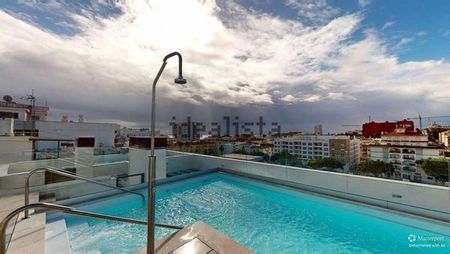 Alquiler de piso en Centro - Photo 2