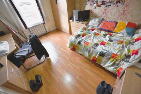 3 bedroom House in Thornville Terrace, Leeds - Photo 5