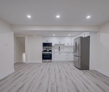 For Lease - 383 Rexford Drive, Hamilton, Ontario - Photo 3