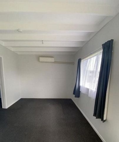 Charming 2BR Unit in Taupo - Photo 2