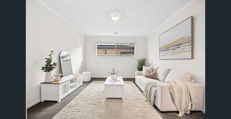 Bright and spacious upgraded home! - Photo 2