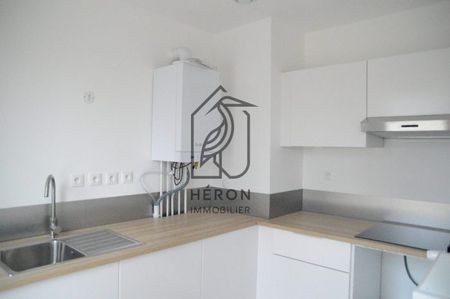 Appartement - T2 - 44.61m² - Wavrin - - Photo 3