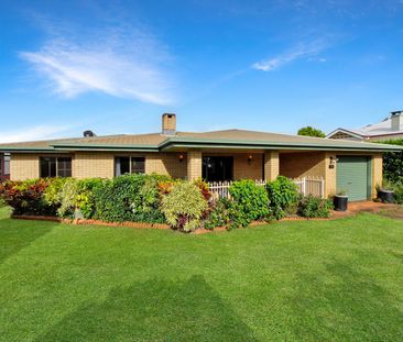 Charming 3-Bedroom Brick Home in Prime Tolga Location - Photo 3