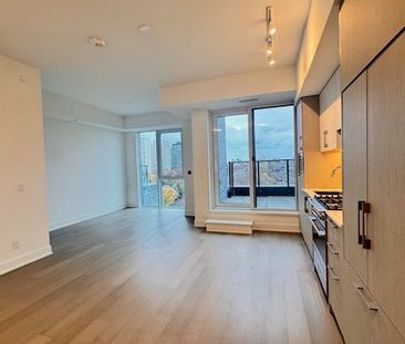 For Lease - 8 Manor Road Unit# 903, Toronto, Ontario - Photo 4