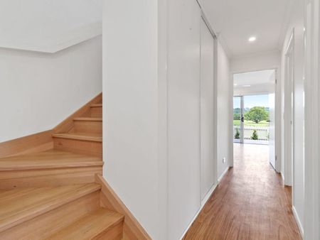 'JACARANDA' - Modern Townhouse In The Heart Of Bangalow - Photo 3