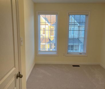 For Lease - 88 Decorso Drive Unit# 20, Guelph, Ontario - Photo 4