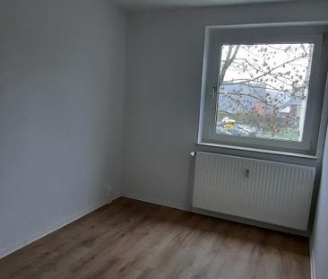 Schöne 3 Zimmer neu renoviert, ab sofort frei - Foto 1