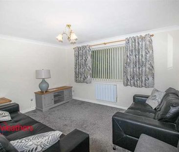 Moorgate Chase, Rotherham, S60 - Photo 6