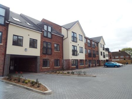 Markfield Court, Leicester, LE4 - Photo 4