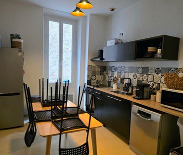 Location Appartement 4 pièces 90m² BRIGNOLES 83170 - Photo 3