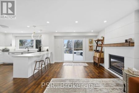 3254 SIR JOHNS HOMESTEAD - Photo 4