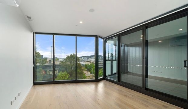 Metropol - Chic City Living - Photo 1