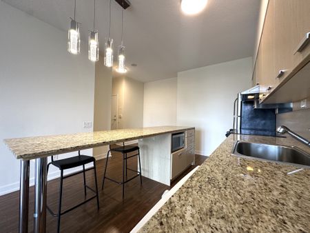 For Lease - 33 Singer Court Unit# 2607, Toronto, Ontario - Photo 4