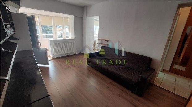 Garsoniera bloc de apartamente Centrul Civic - Fotografie 1