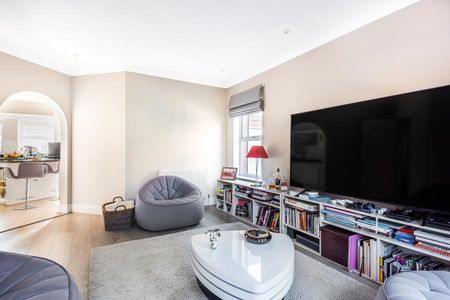 5 bedroom detached house to rent - Photo 4