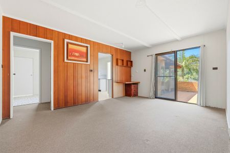 Comfortable & Convenient Living - Photo 4