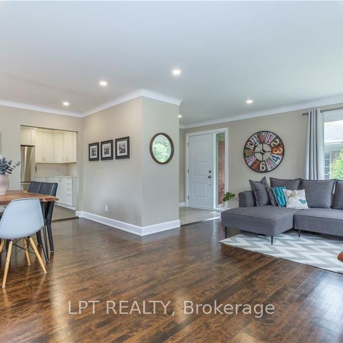 716 Chapman Boulevard - Photo 1