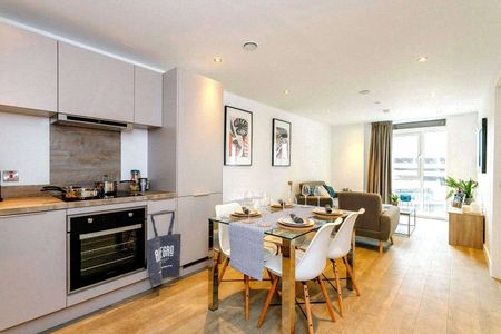 AVAILABLE DEC 6TH | ONE BEDROOM APARTMENT AT LUXURY DEVELOPMENT | ALLEGRO LIVING | PARKING AVAILABLE | 24-HOUR CONCIERGE | RESIDENTS GYM | PRIME LOCATION | BLEND OF COMFORT AND CONVENIENCE - Photo 4