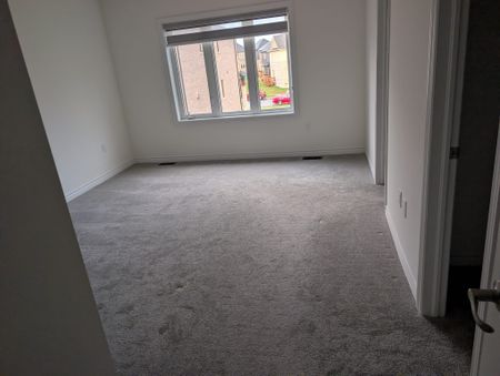 For Lease - 12 Poole Street, Brant, Ontario - Photo 2