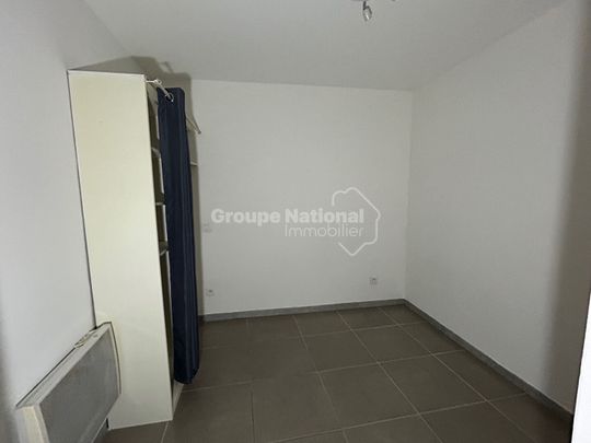 APPARTEMENT F2 AVEC TERRASSE EN CENTRE VILLE D'ORANGE, - Photo 1