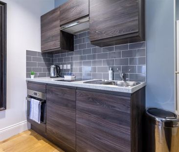 Studio to rent - Photo 2