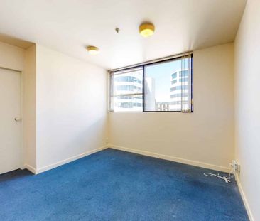 Live in vibrant Manners Street! - Photo 5