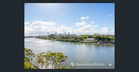 SPACIOUS 2 BEDROOM UNIT WITH STUNNING RIVER AND CITY VIEWS - Photo 2
