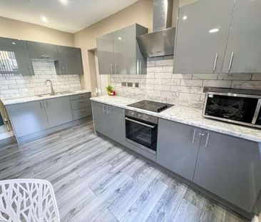 Edinburgh Road, L7 - Photo 1