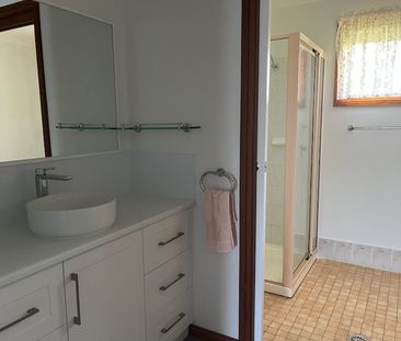 SPACIOUS LIVING - Photo 5