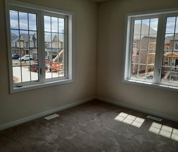 For Lease - 31 Sara Drive, Thorold, Ontario - Photo 4