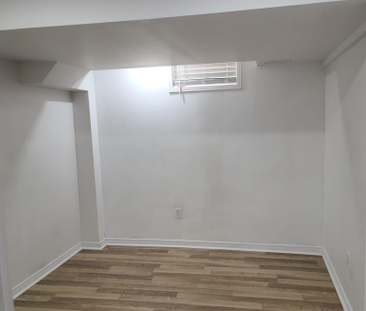 For Lease - 36 Legend Lane, Brampton, Ontario - Photo 5